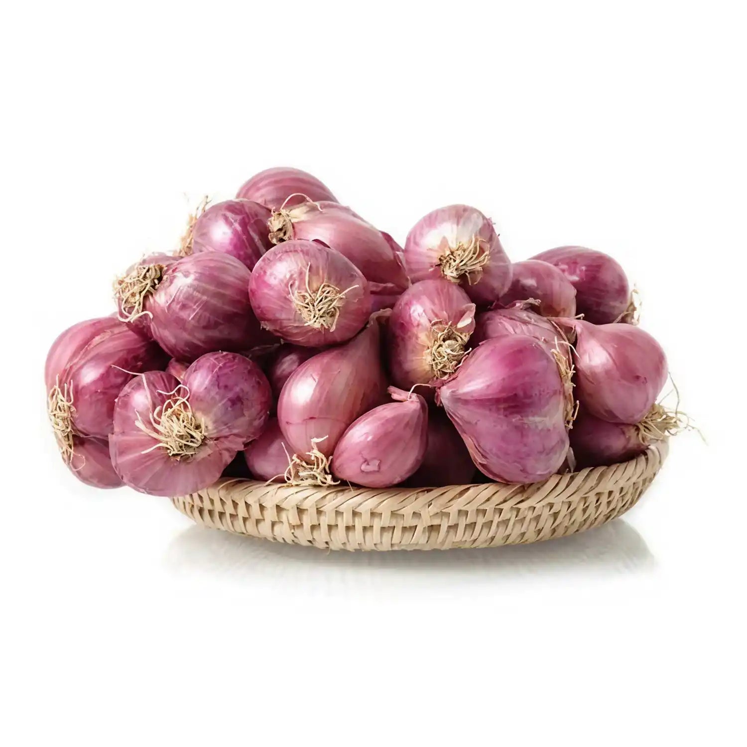 Fresh chinna vengayam or small onions, naturally grown and sourced directly from local farmers