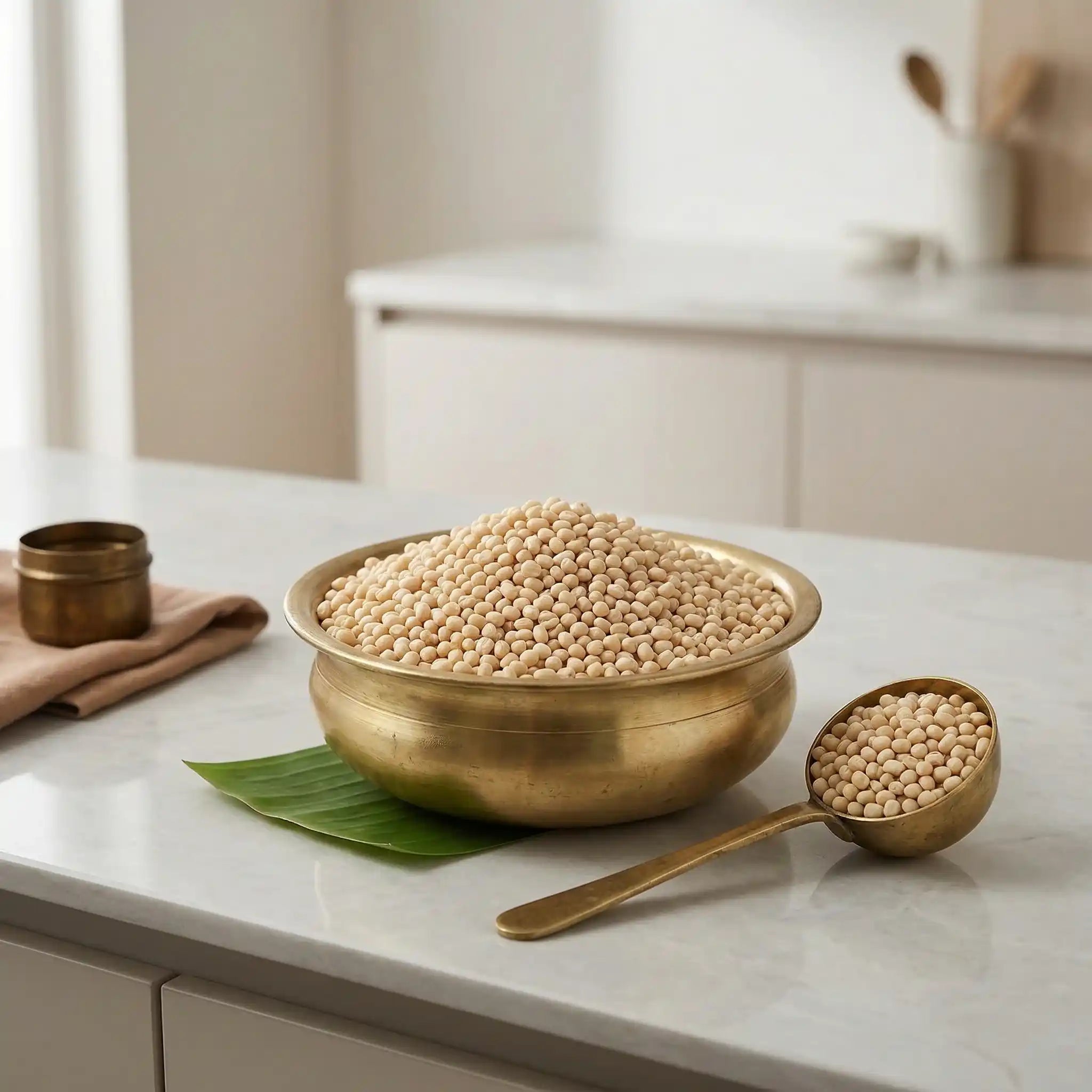 White Ulundhu - Urad Dhal (Whole)